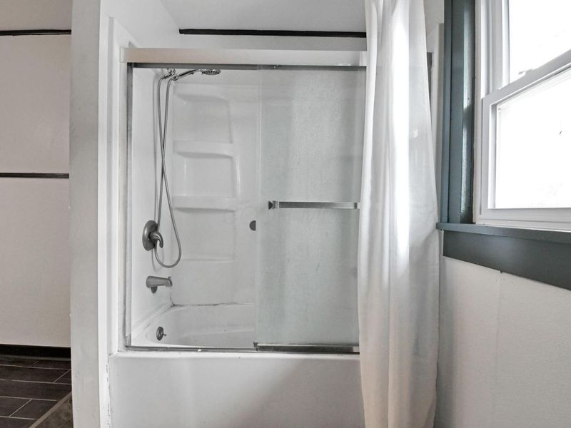 453 W Dickson Avenue , Mansfield, OH 44903 Photo 13