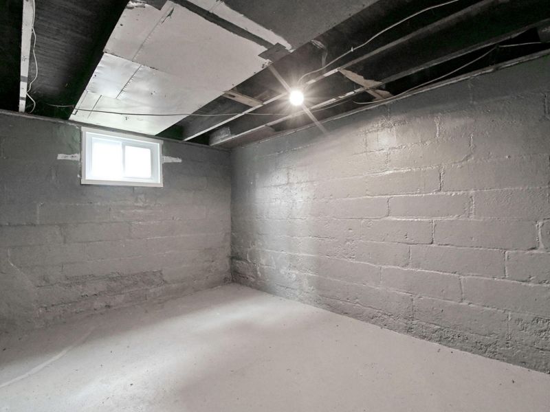 453 W Dickson Avenue , Mansfield, OH 44903 Photo 20