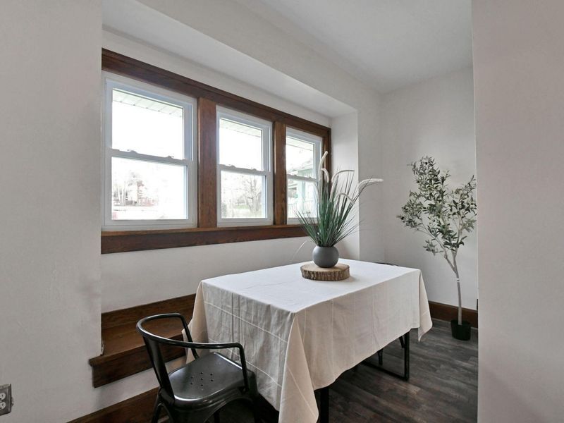 453 W Dickson Avenue , Mansfield, OH 44903 Photo 5