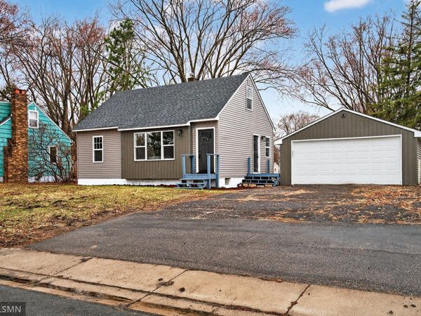 21 Inner Drive, Circle Pines, MN 55014