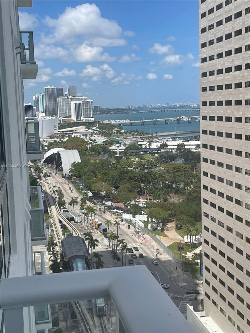 300 S Biscayne Blvd, Unit T-2012, Miami, FL 33131 Photo