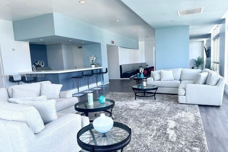 300 S Biscayne Blvd, Unit T-2012, Miami, FL 33131 Photo