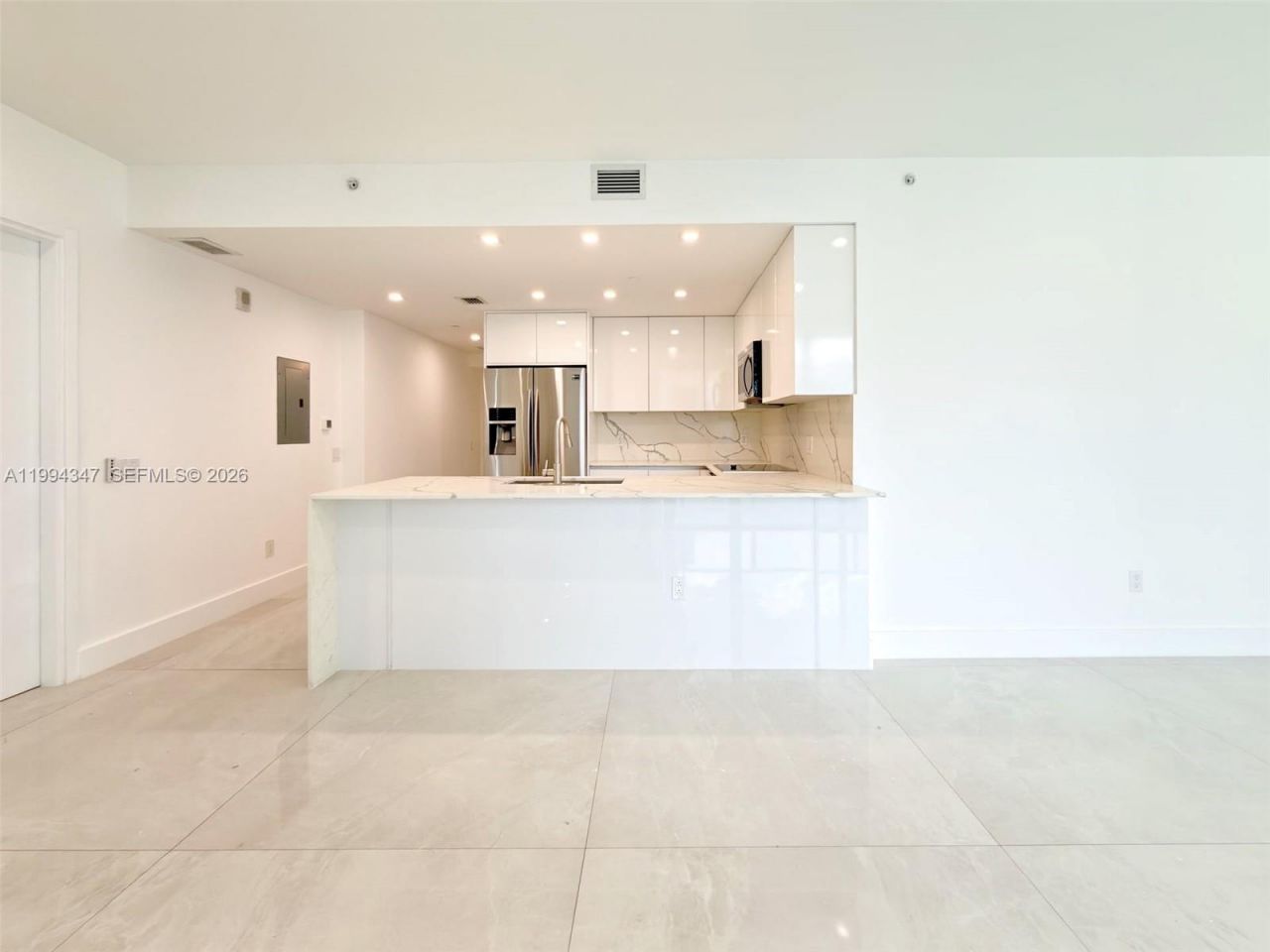 1300 Brickell Bay Dr, Unit 3100, Miami, FL 33131 Photo