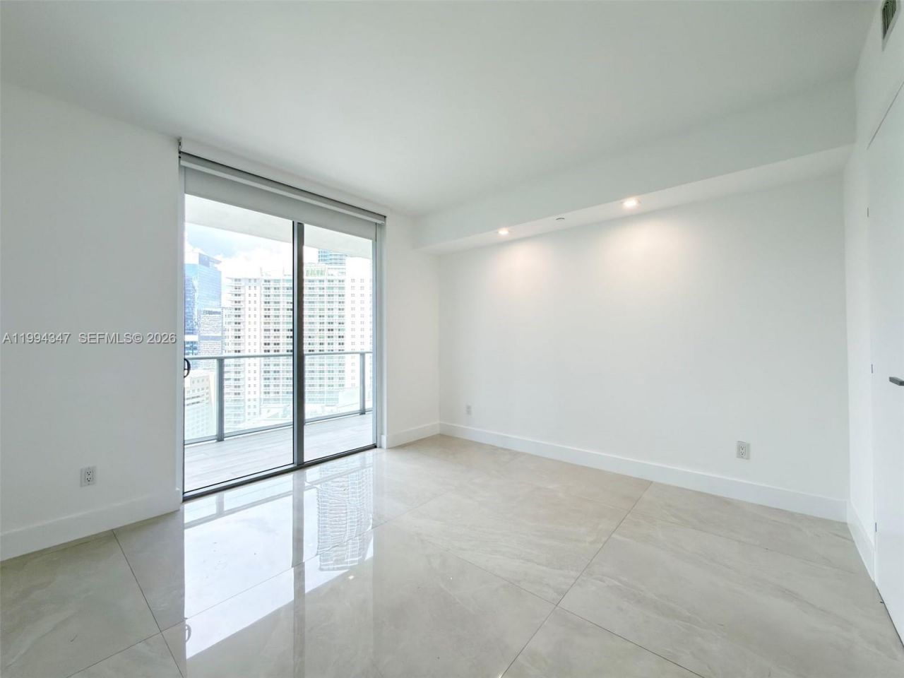 1300 Brickell Bay Dr, Unit 3100, Miami, FL 33131 Photo