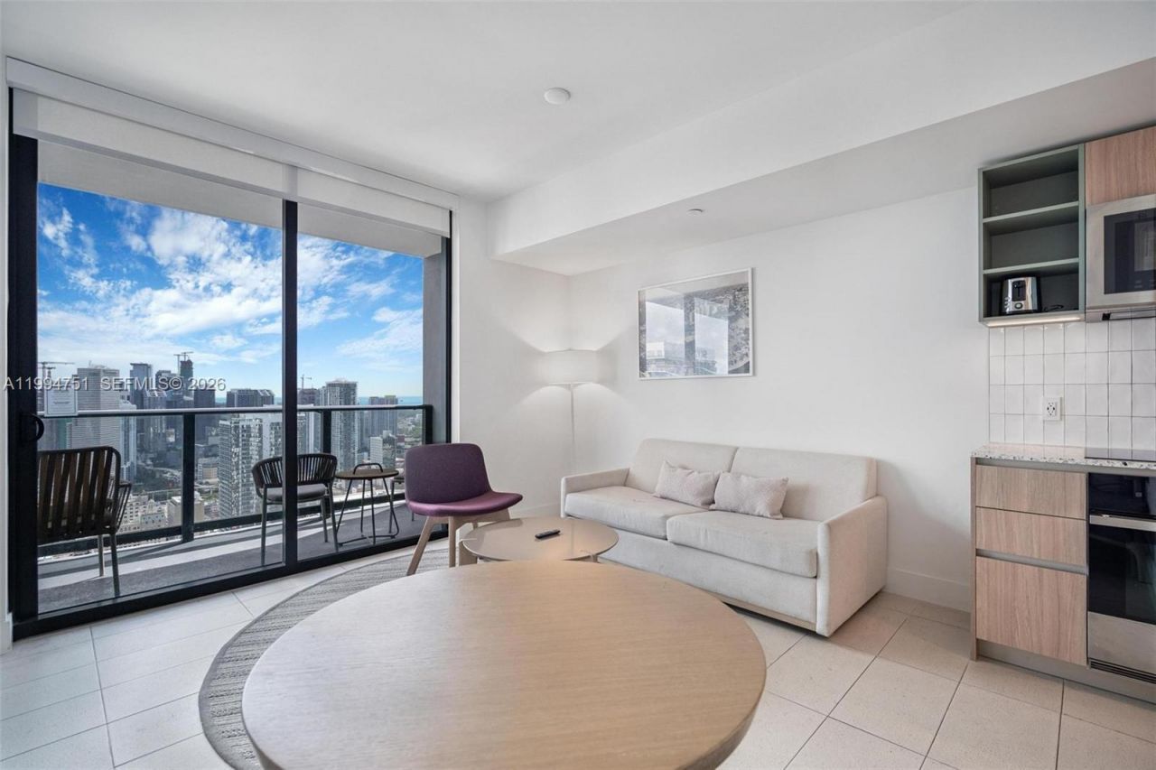 159 NE 6, Unit 4508, Miami, FL 33132 Photo