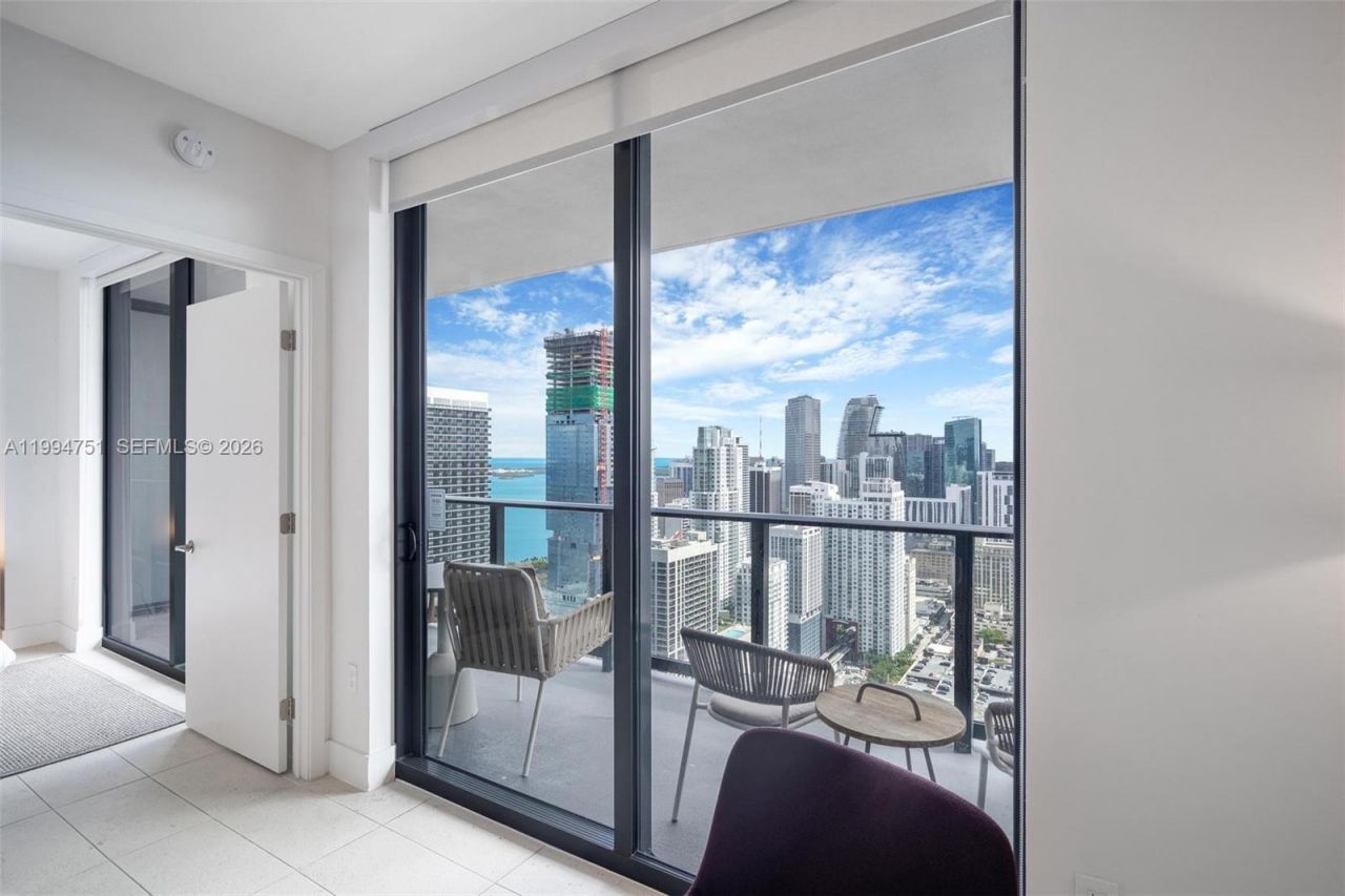 159 NE 6, Unit 4508, Miami, FL 33132 Photo