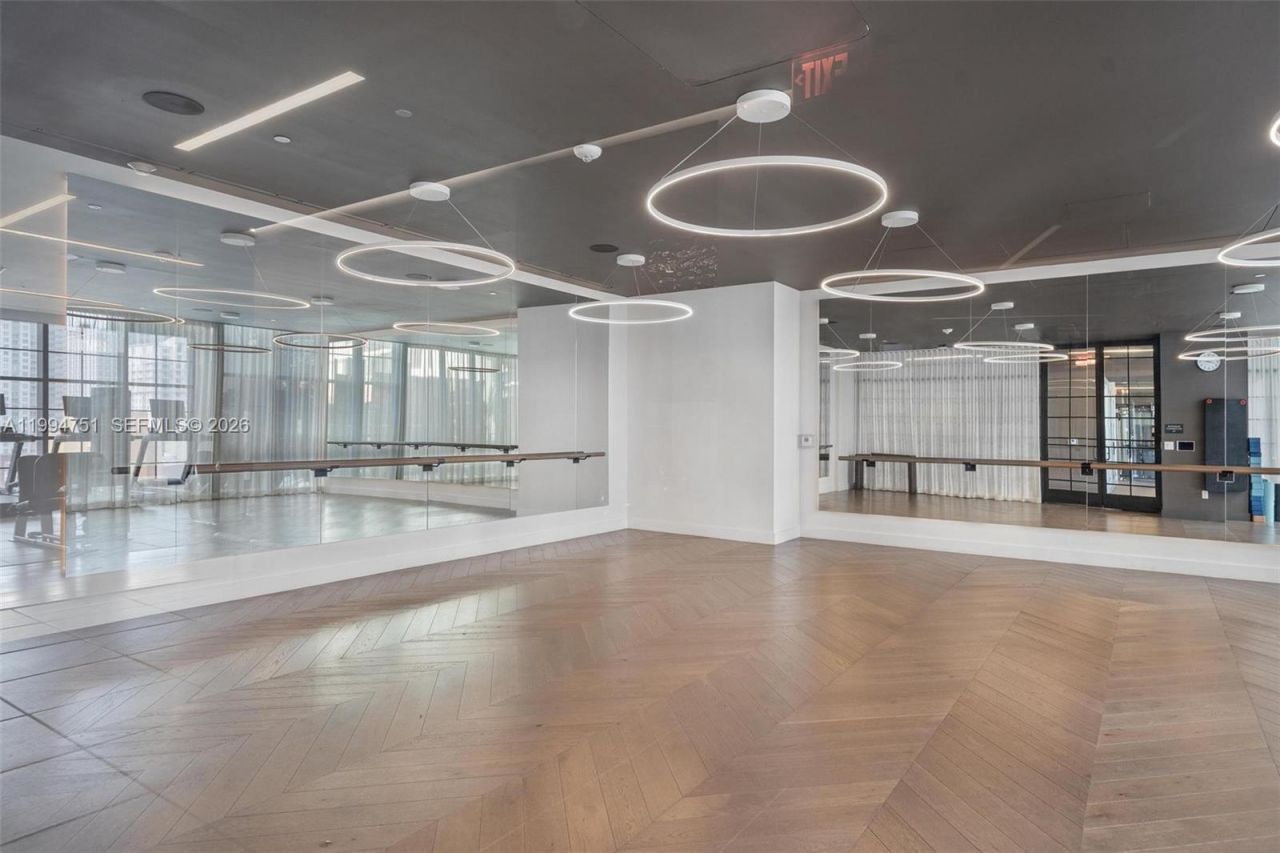 159 NE 6, Unit 4508, Miami, FL 33132 Photo