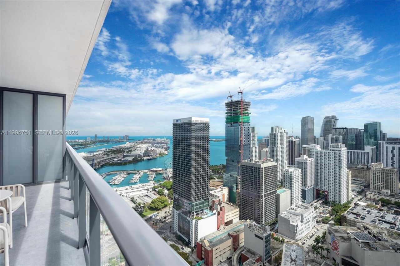 159 NE 6, Unit 4508, Miami, FL 33132 Photo