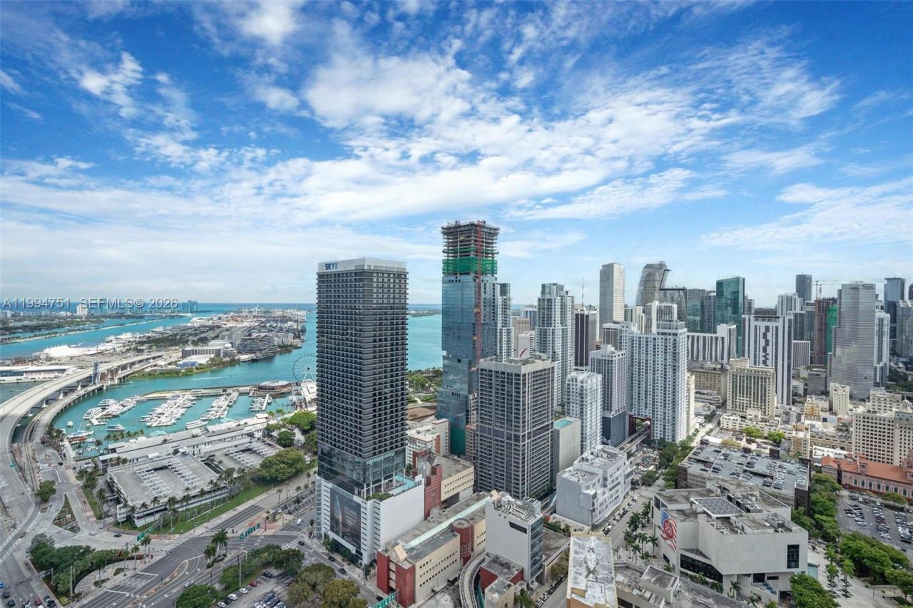 159 NE 6, Unit 4508, Miami, FL 33132 Photo