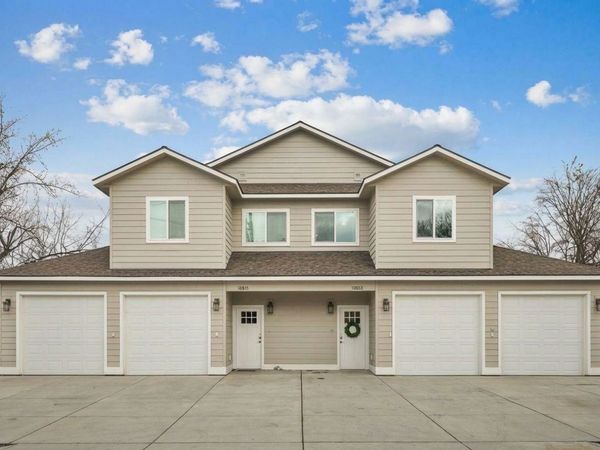 10811/10813 E Mission Ave, Spokane Valley, WA 99216