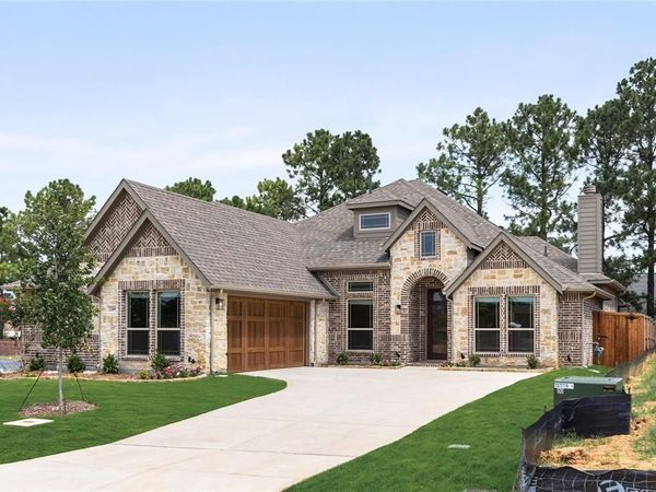 2309 Legacy Oaks Lane, Bedford, TX 76021