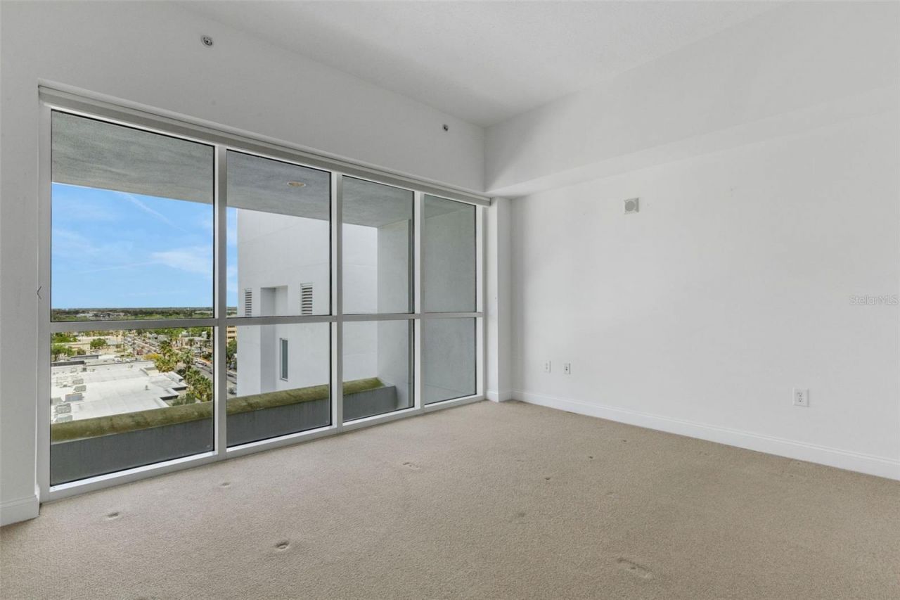 1990 Main Street , Unit 4, Sarasota, FL 34236 Photo