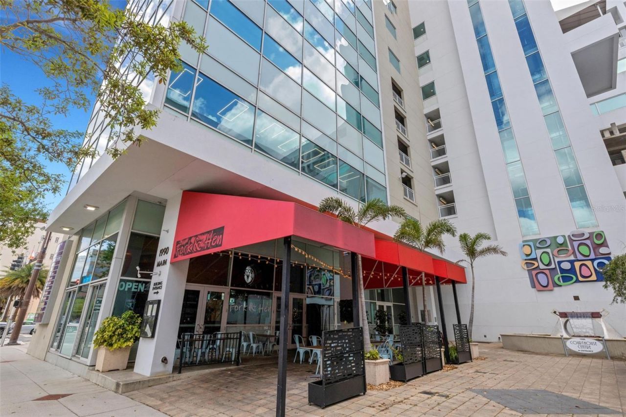 1990 Main Street , Unit 4, Sarasota, FL 34236 Photo
