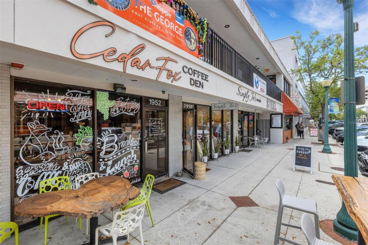 1990 Main Street , Unit 4, Sarasota, FL 34236 Photo