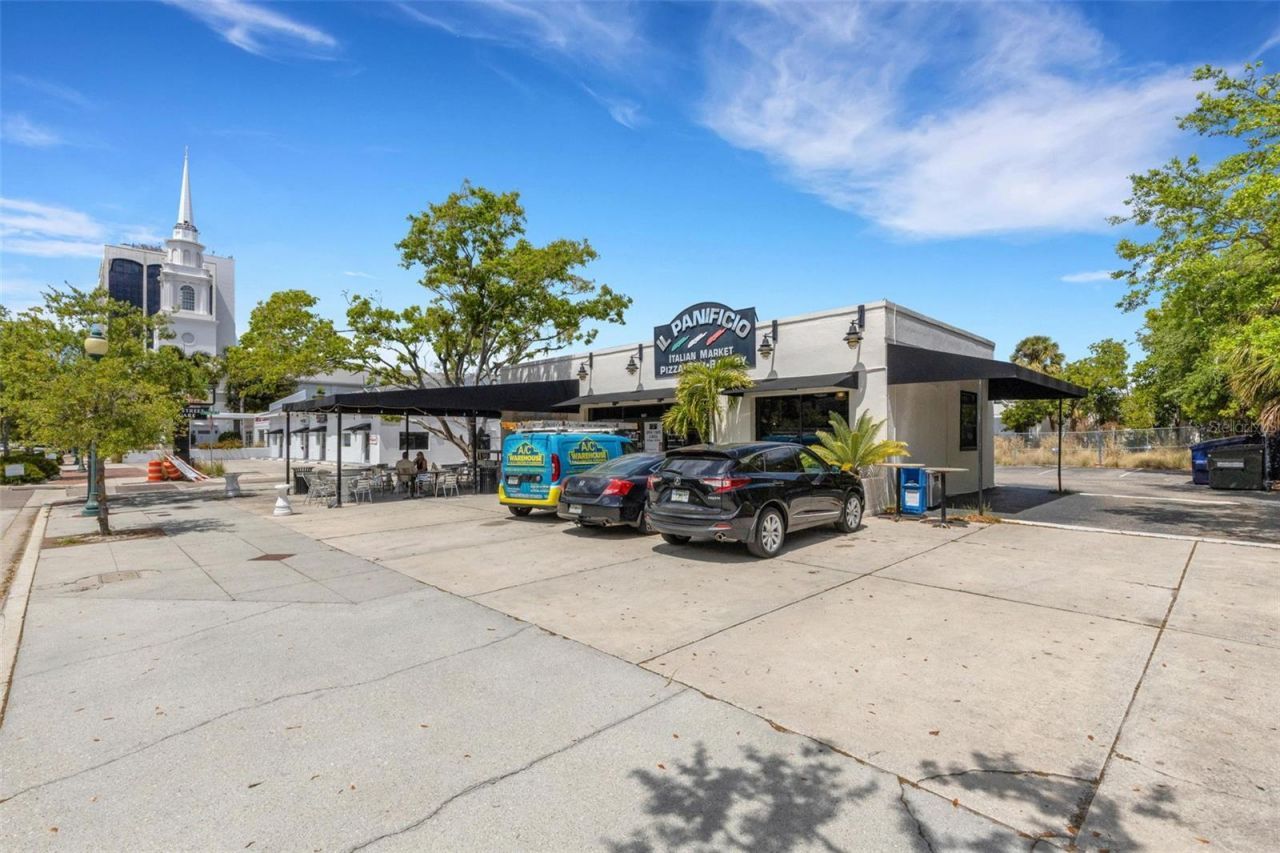 1990 Main Street , Unit 4, Sarasota, FL 34236 Photo