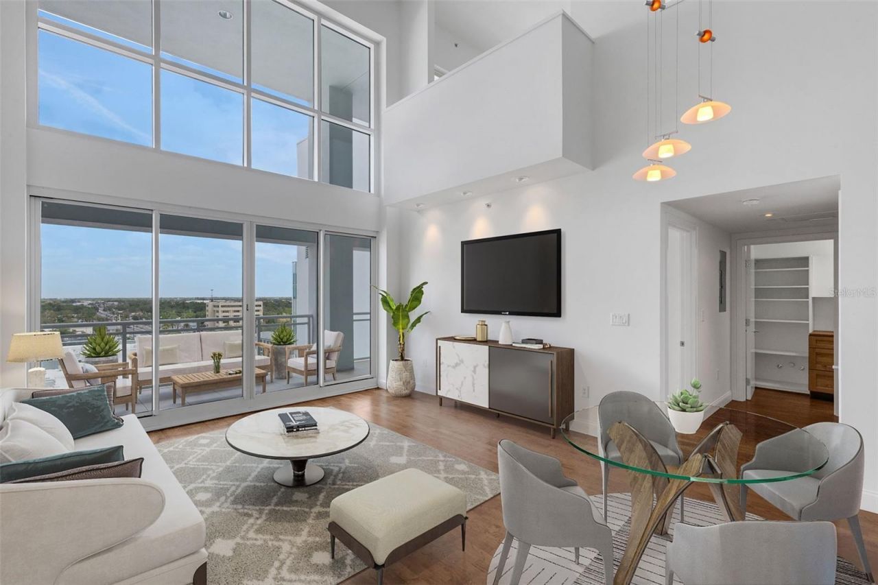 1990 Main Street , Unit 4, Sarasota, FL 34236 Photo