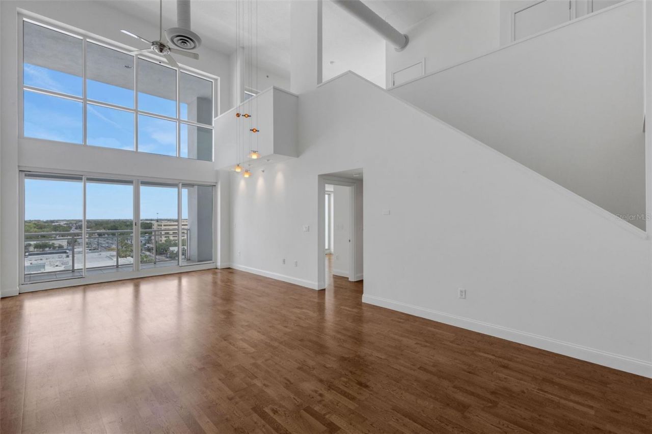 1990 Main Street , Unit 4, Sarasota, FL 34236 Photo