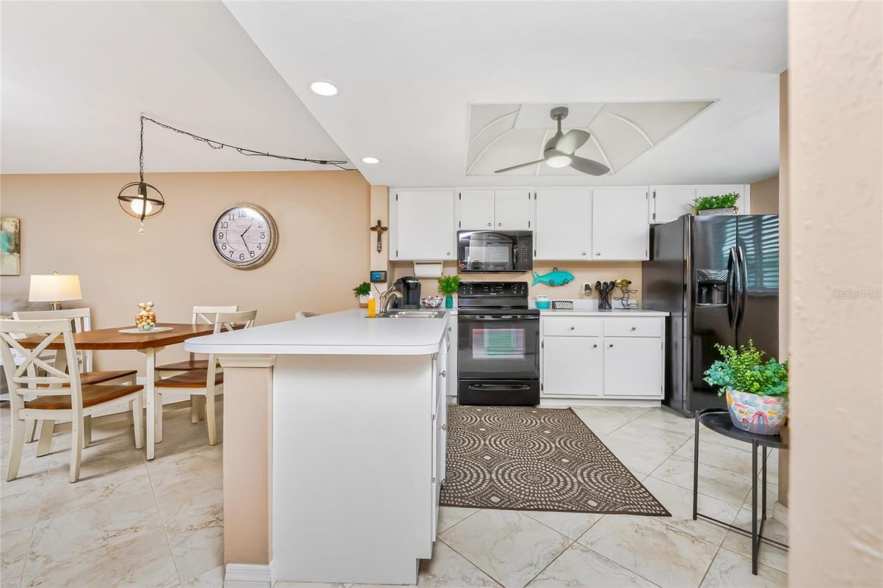12274 SW Egret Circle, Unit 2805, Lake Suzy, FL 34269 Photo