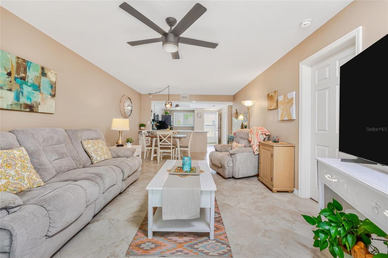 12274 SW Egret Circle, Unit 2805, Lake Suzy, FL 34269 Photo