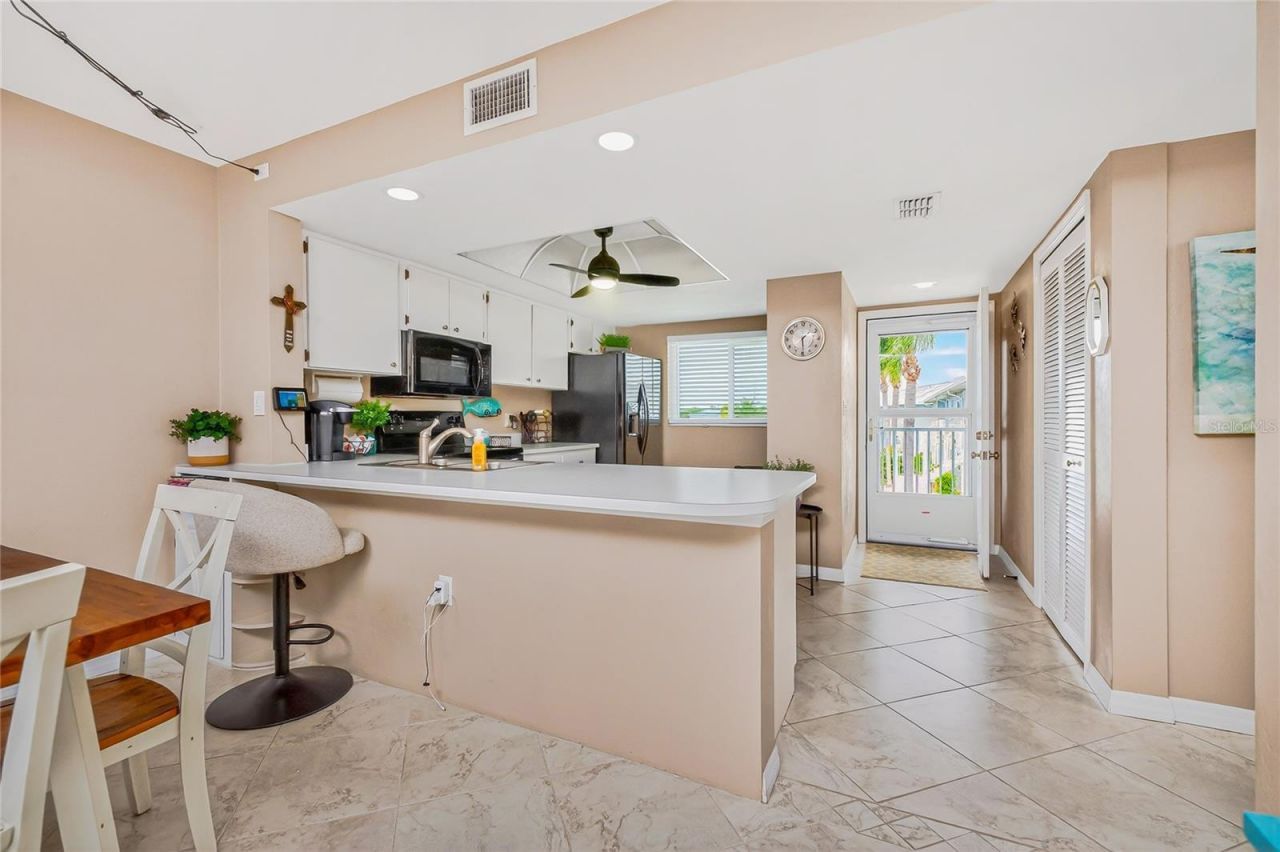 12274 SW Egret Circle, Unit 2805, Lake Suzy, FL 34269 Photo