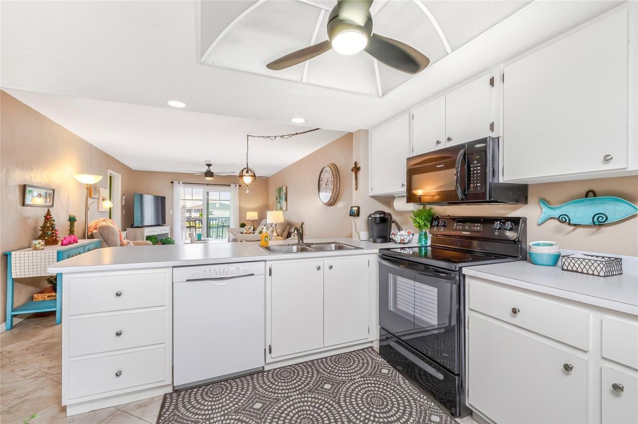 12274 SW Egret Circle, Unit 2805, Lake Suzy, FL 34269 Photo