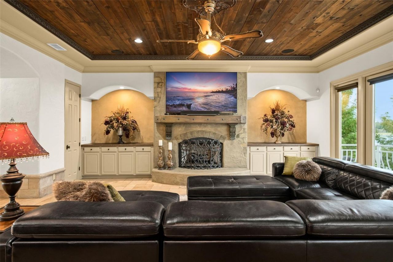 2624 Howland Boulevard, Deltona, FL 32738 Photo