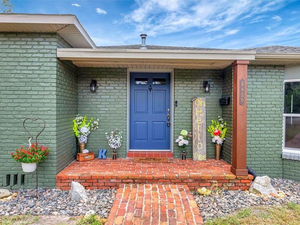 4830 3RD AVENUE N, ST PETERSBURG, FL 33713