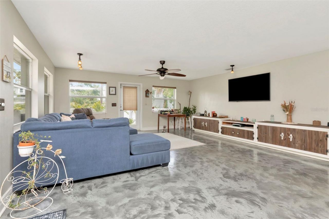 4830 3rd Avenue N, Saint Petersburg, FL 33713 Photo