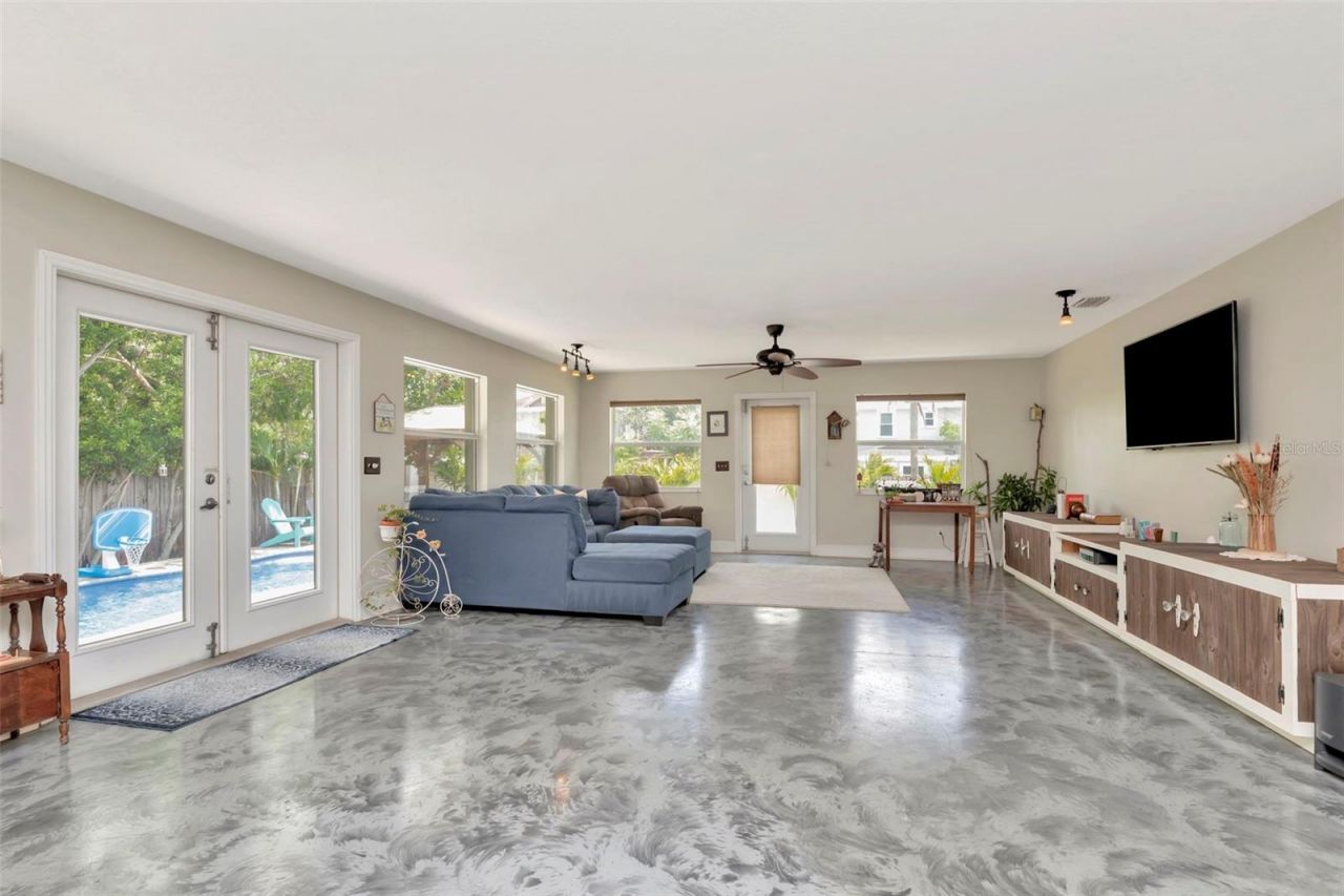 4830 3rd Avenue N, Saint Petersburg, FL 33713 Photo