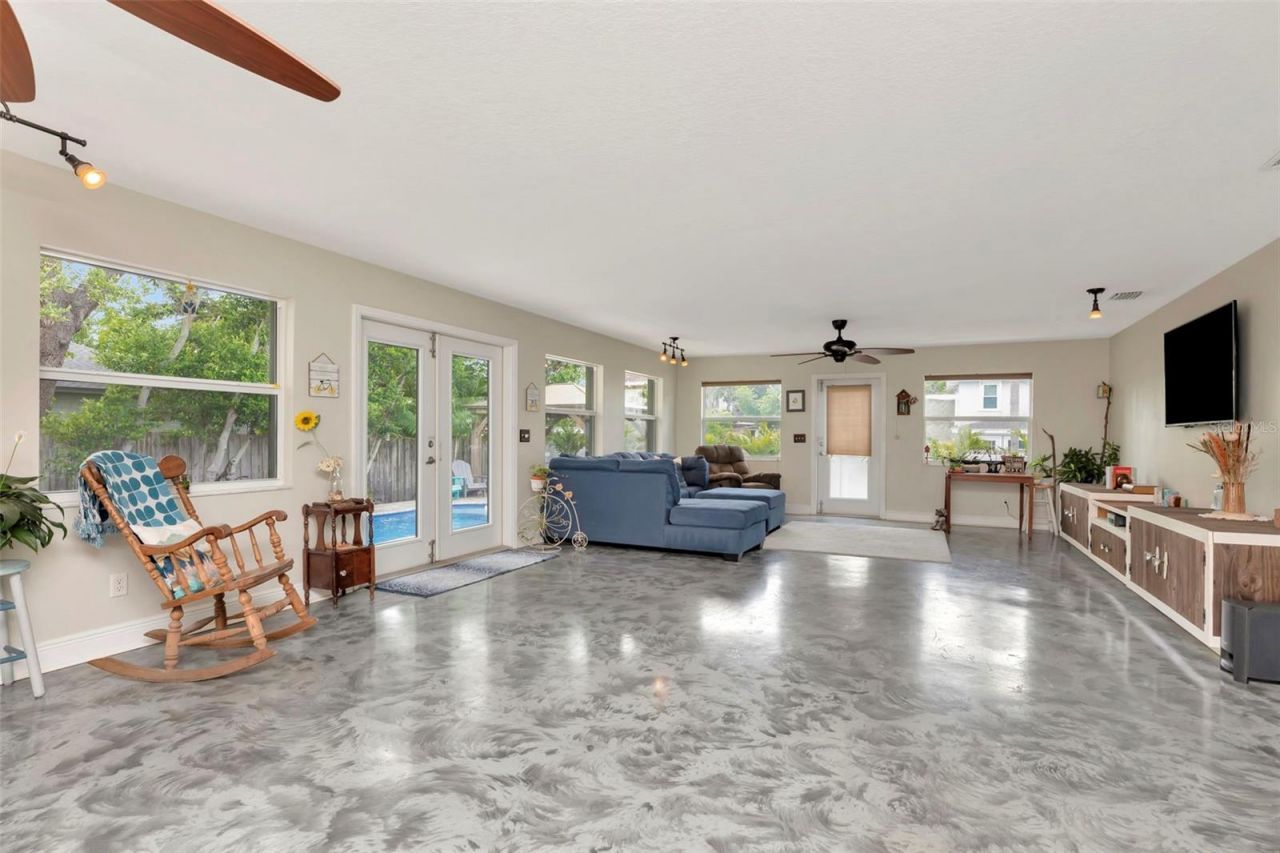 4830 3rd Avenue N, Saint Petersburg, FL 33713 Photo