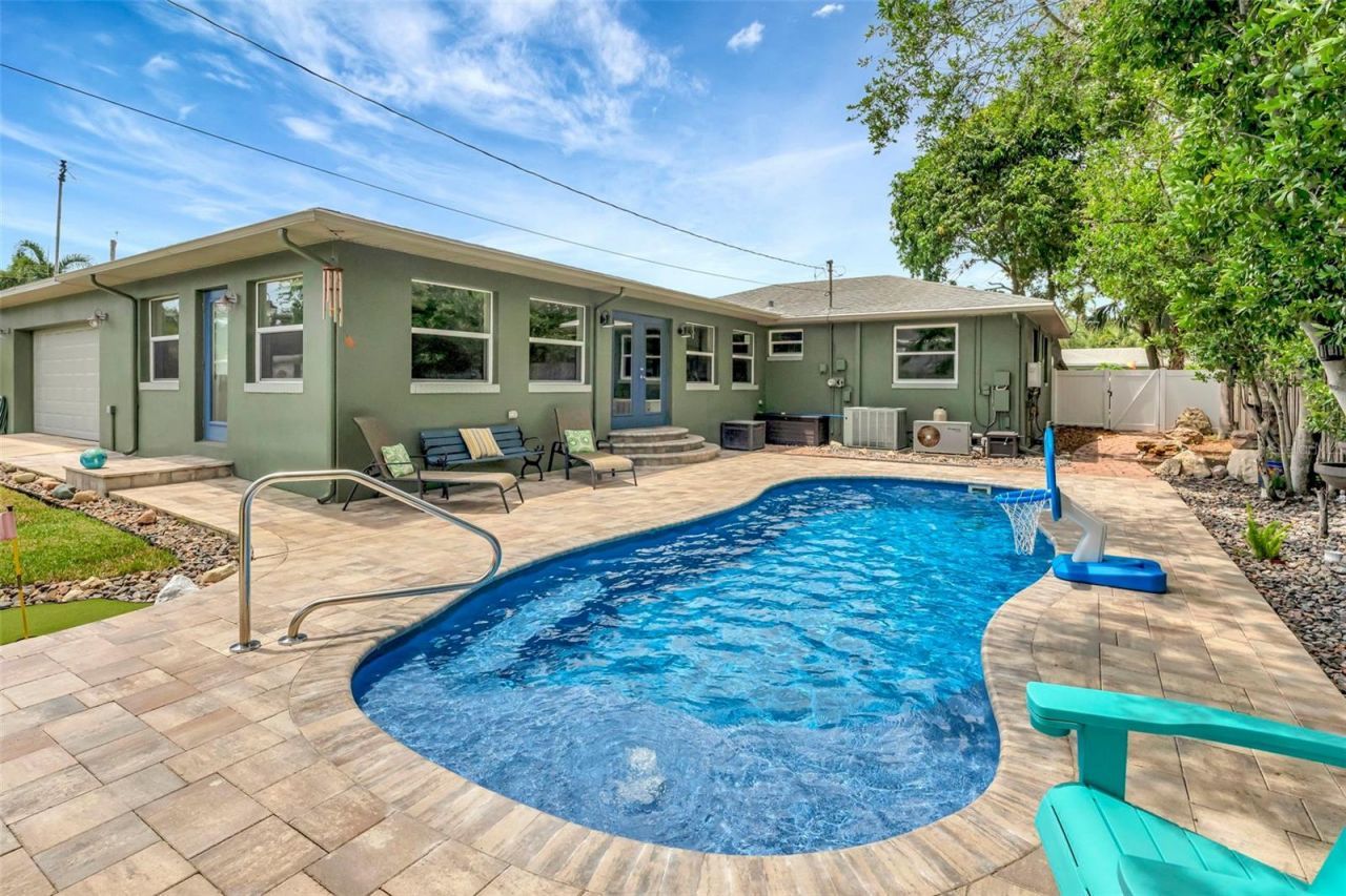 4830 3rd Avenue N, Saint Petersburg, FL 33713 Photo