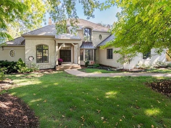 204 Fall Creek Road, Lawrence, KS 66049