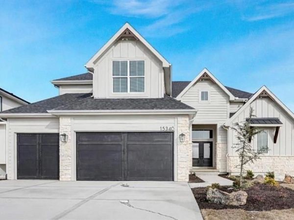 15395 W 161st Court, Olathe, KS 66062