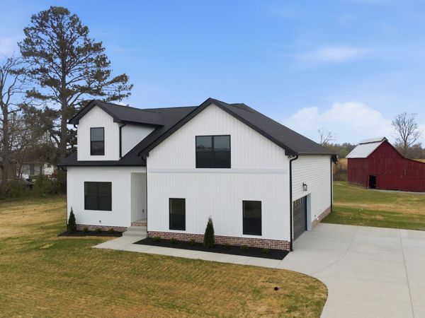 4323 South Garrett , Springfield, TN 37172