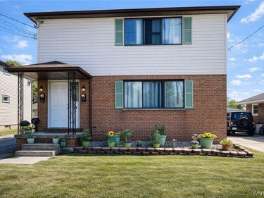 73 Knowlton Avenue, Lackawanna, NY 14218