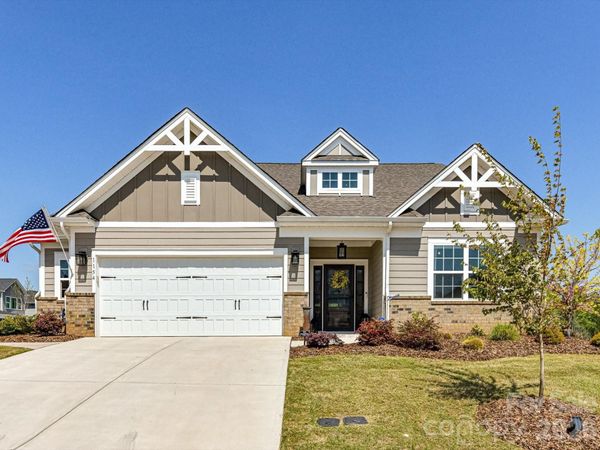 1154 Overlake Drive , Belmont, NC 28012