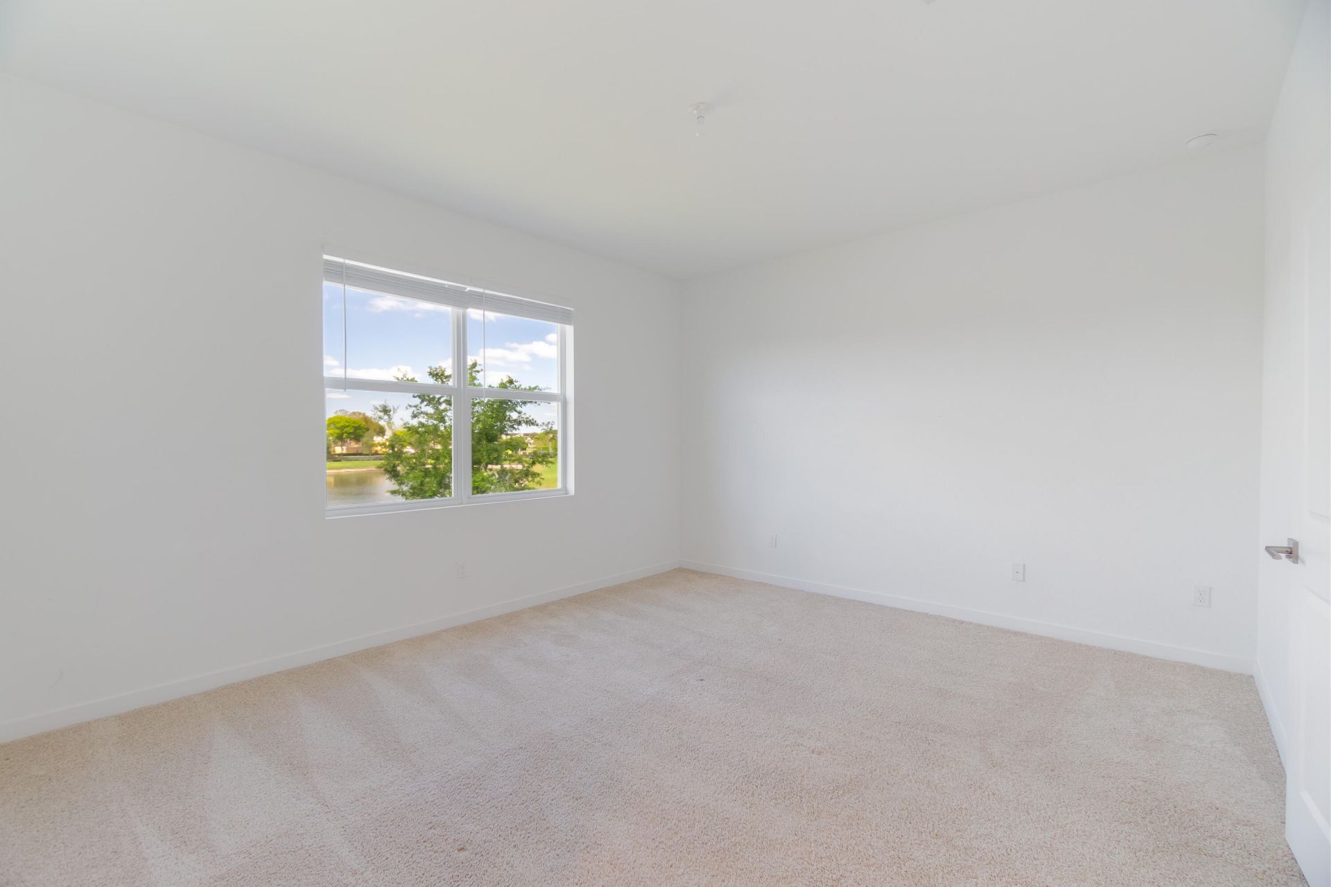 8618 Via Mar, Lake Worth, FL 33467 Photo