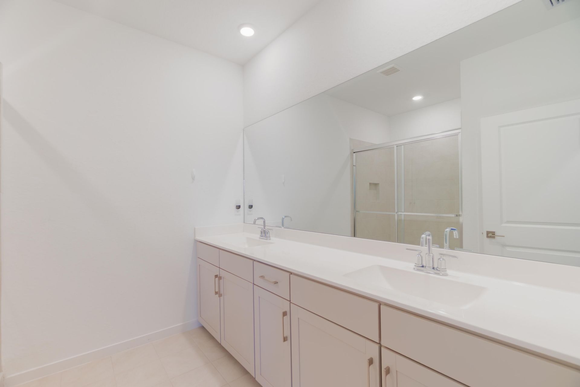 8618 Via Mar, Lake Worth, FL 33467 Photo