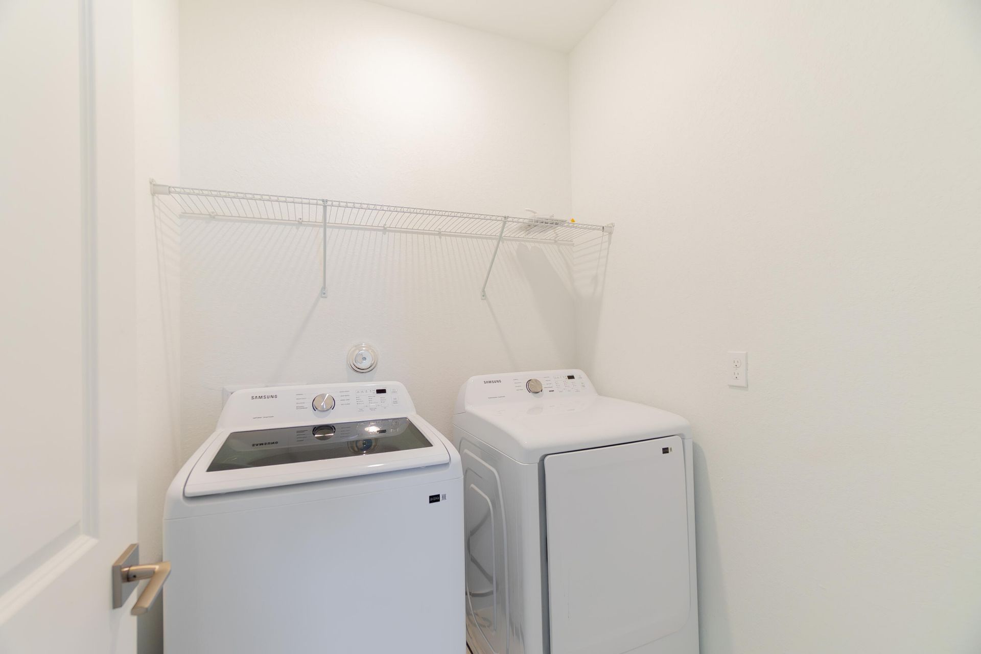 8618 Via Mar, Lake Worth, FL 33467 Photo