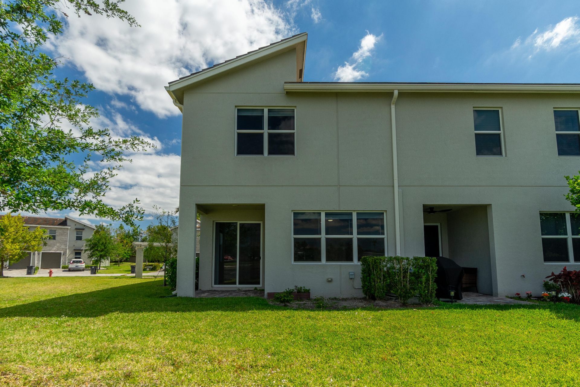8618 Via Mar, Lake Worth, FL 33467 Photo