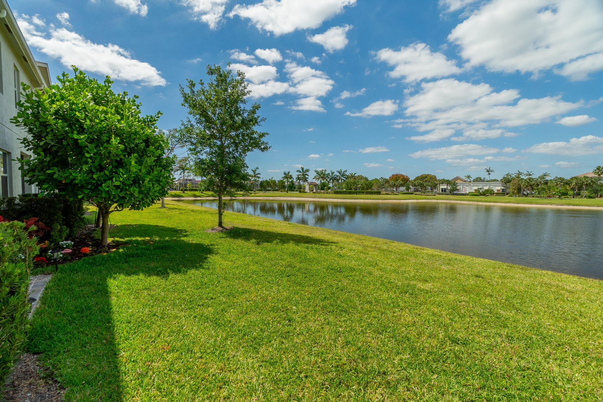 8618 Via Mar, Lake Worth, FL 33467 Photo