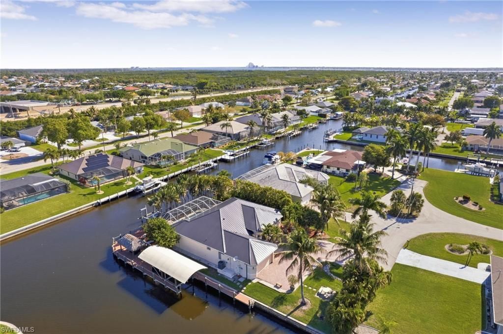2501 SE 19th Pl, Cape Coral, FL 33904 Photo