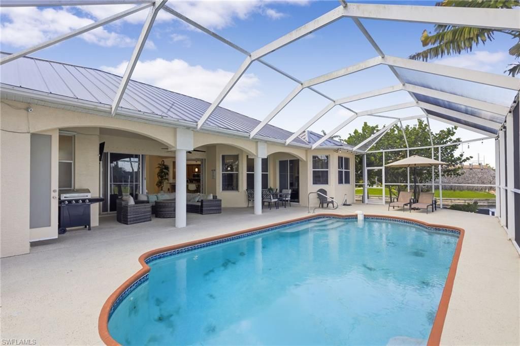 2501 SE 19th Pl, Cape Coral, FL 33904 Photo