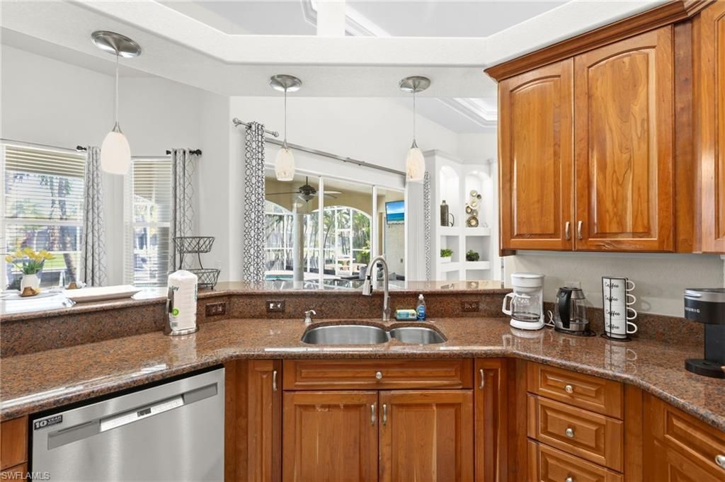 2501 SE 19th Pl, Cape Coral, FL 33904 Photo