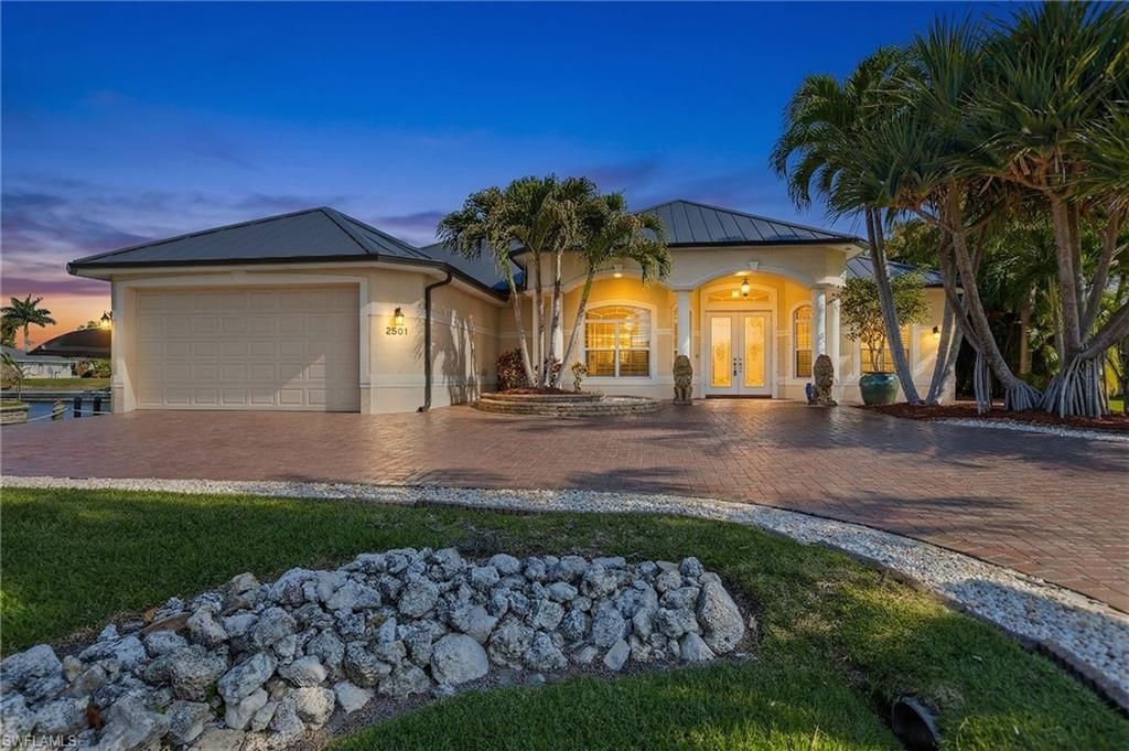 2501 SE 19th Pl, Cape Coral, FL 33904 Photo