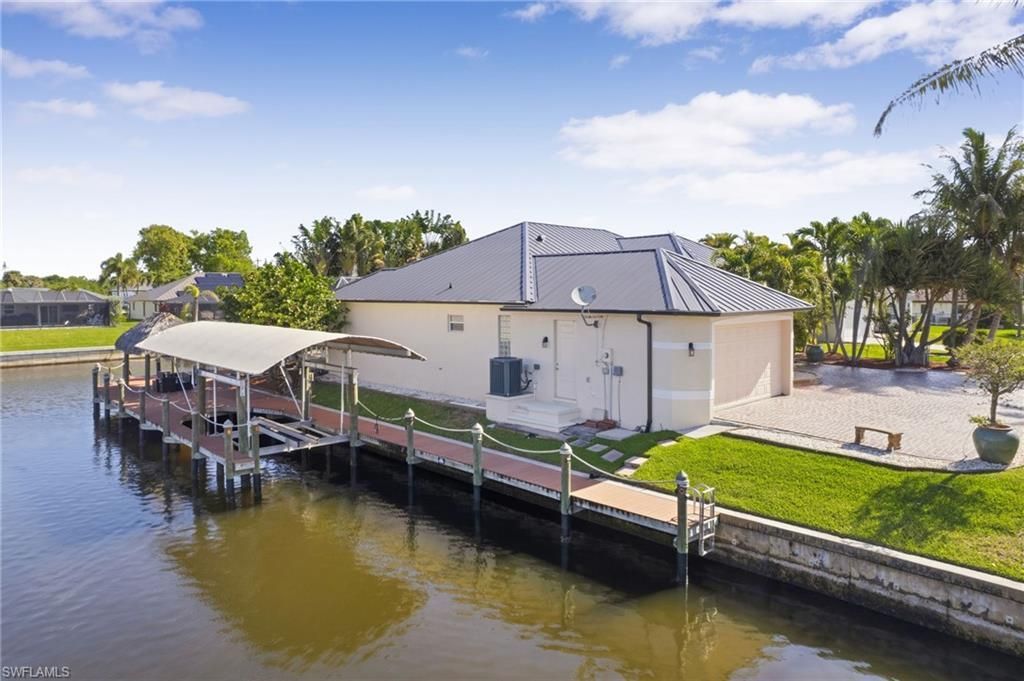 2501 SE 19th Pl, Cape Coral, FL 33904 Photo