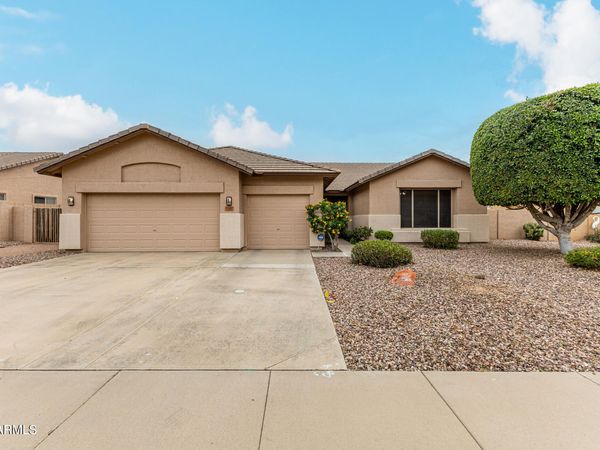 7041 W GREENBRIAR Drive, Glendale, AZ 85308