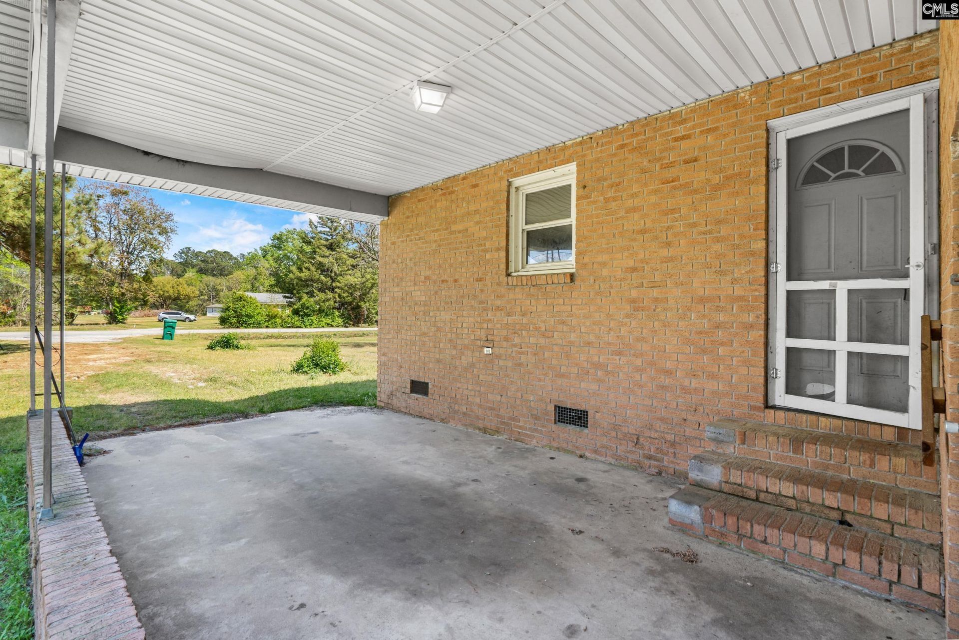 1006 Plowden Mill Road Photo 11