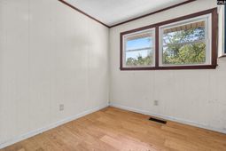 1006 Plowden Mill Road photo 4