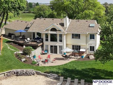 104 Ginger Cove Road, Valley, NE 68064